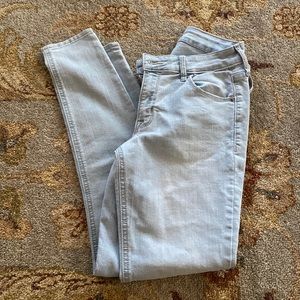⭐️ LIKE NEW ⭐️ Old Navy super skinny ankle, 0